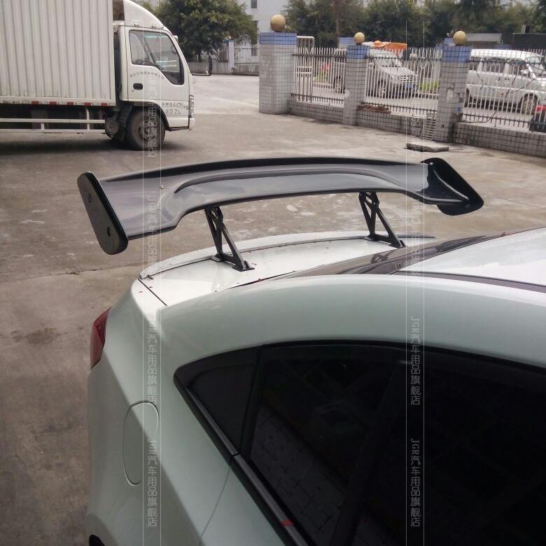 Xe vạn năng đuôi xe hatchback phổ quát kéo gió đuôi xe sửa đổi đuôi đặc biệt kéo đuôi gió chổi lau rửa xe ô tô