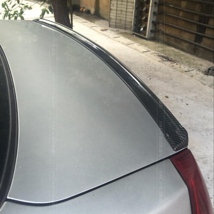 Ô tô vạn năng đuôi II Sanxiang phổ quát sợi carbon đường đuôi cánh trên cánh giữa sửa đổi xe giữa - Sửa đổi ô tô bộ chổi rửa xe ô tô