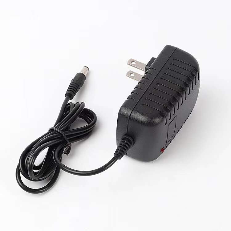 10V1500mA small TV charger 10V1A1 5A2A mobile DVD EVD power supply adapter 4 0MM
