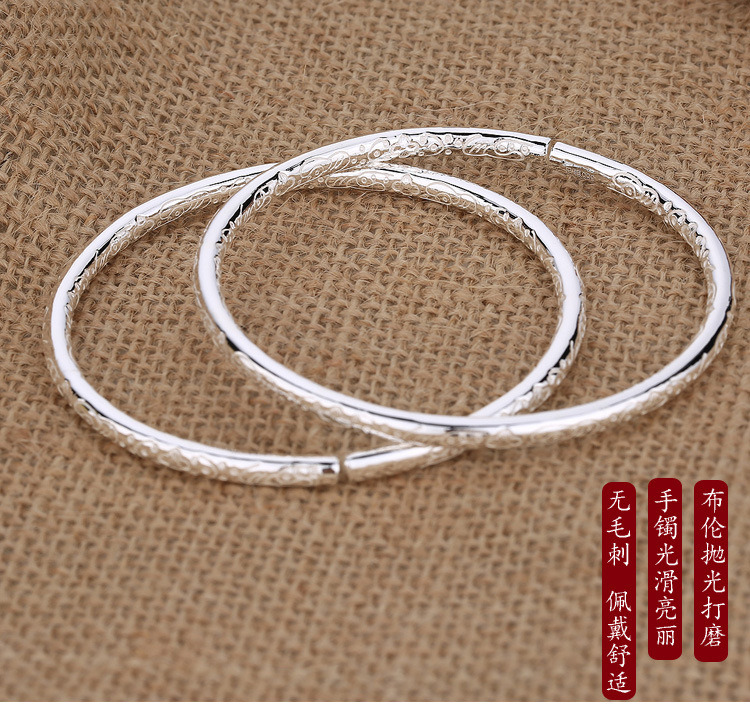 Vòng tay bạc đích thực S999 sterling bạc bóng đá nữ gửi mẹ sao gửi cho bạn gái thời trang hoang dã giản dị thạch anh tóc đen