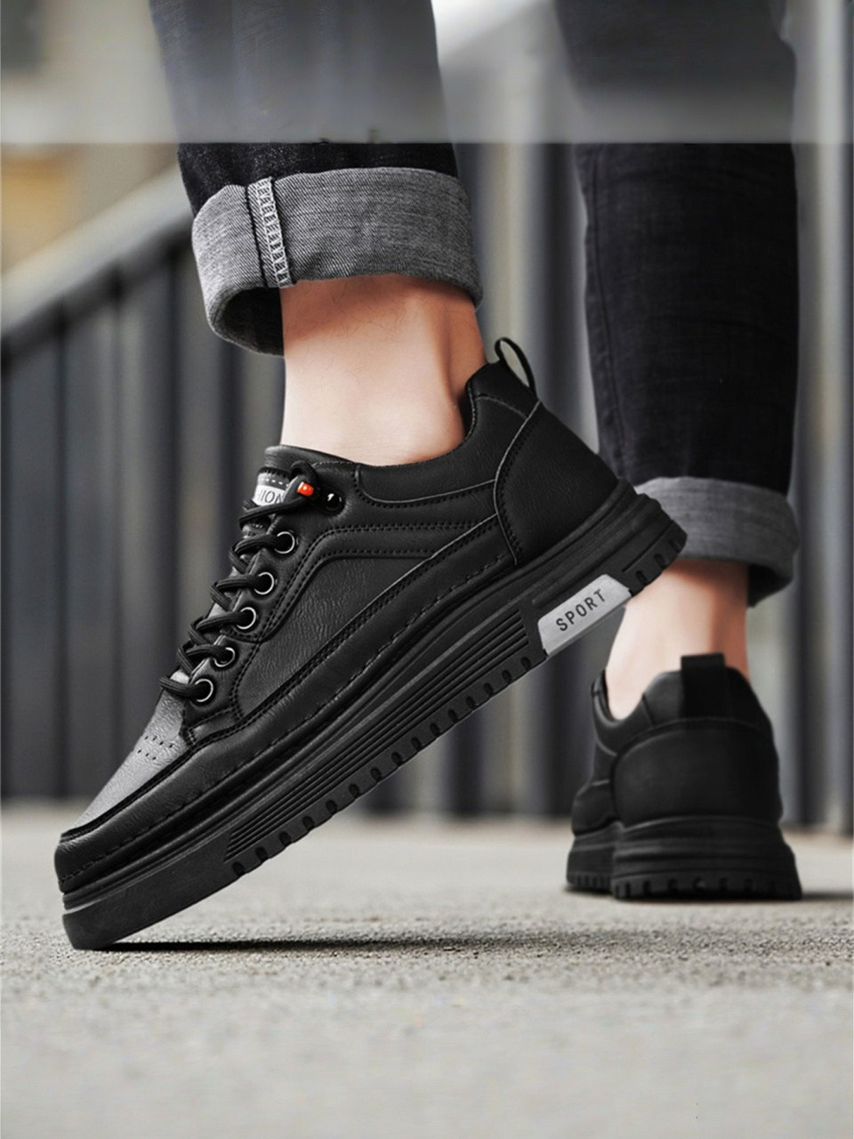 Chef Men's Shoes 2026 New Winter Kitchen Work Waterproof Non-Slip Shoes Men's Casual Height-Increasing Sports Trendy Shoes