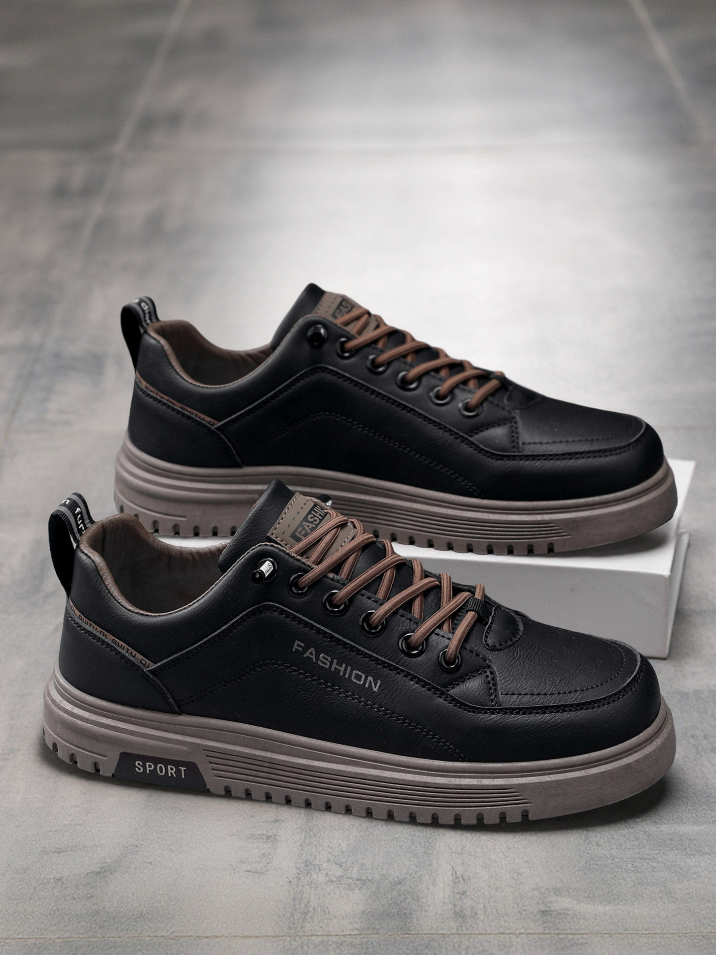 Men's Shoes 2026 New Winter Casual Men's Slip-On Black Sneakers Versatile Waterproof Non-Slip Work Sports Shoes