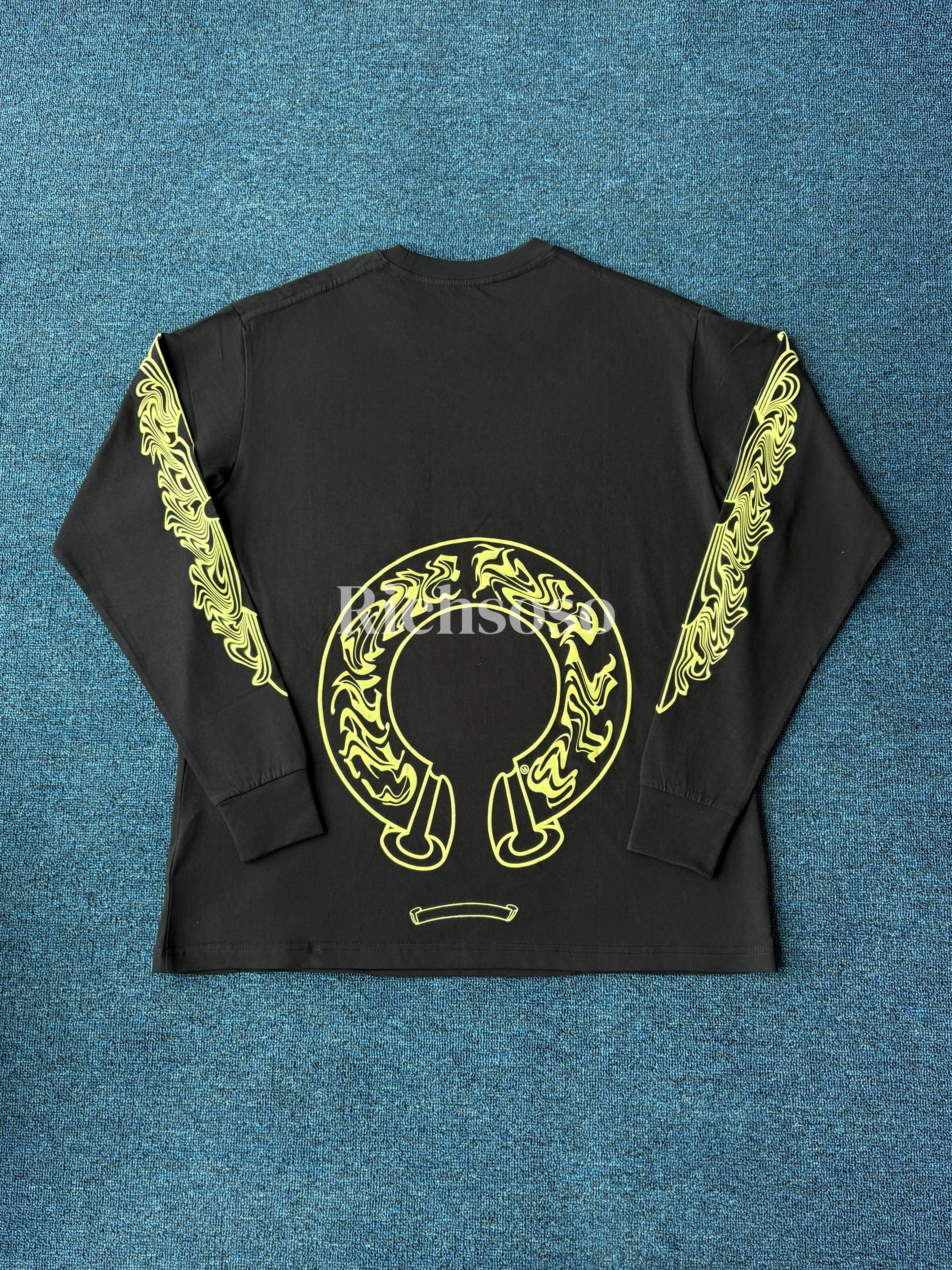 เสื้อยืดแขนยาว ลายพิมพ์แขนรูปเกือกม้า ยูนิคอร์น สีดำเรืองแสง สีเหลือง รุ่นใหม่ปี 2026 ยอดนิยม