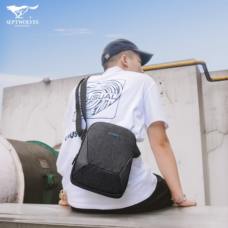 Seven wolves men's bag men's shoulder bag simple canvas messenger bag outdoor Oxford cloth small backpack sports crossbody bag