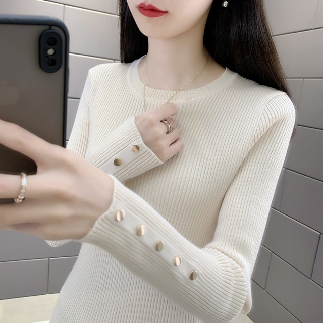 Round neck slim-fit copper button sweater temperament top 2024 autumn and winter new style foreign style inner bottoming shirt sweater for women