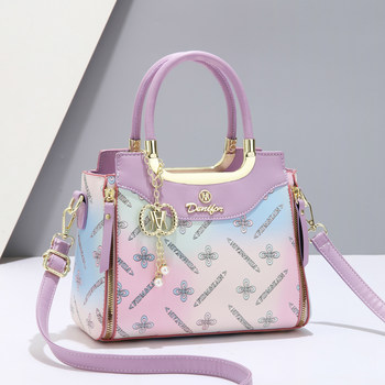 Women's Shoulder Bag 2025 New Model Crossbody Handbag Fashionable High-End Niche Commuter Lightweight College Student