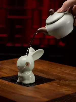 Ru kiln tea pet jade rabbit baby purple sand tea pet ornaments creative handmade ice crack glaze porcelain can raise beautiful home
