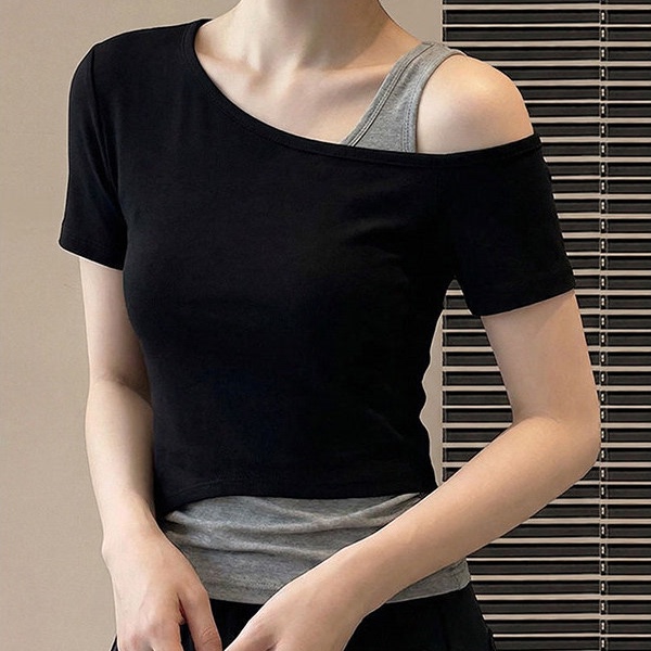 Black Off-Shoulder Short-Sleeve T-Shirt for Women, Summer 2026 New Style, One-Shoulder Fake Two-Piece Slim-Fit Short Top