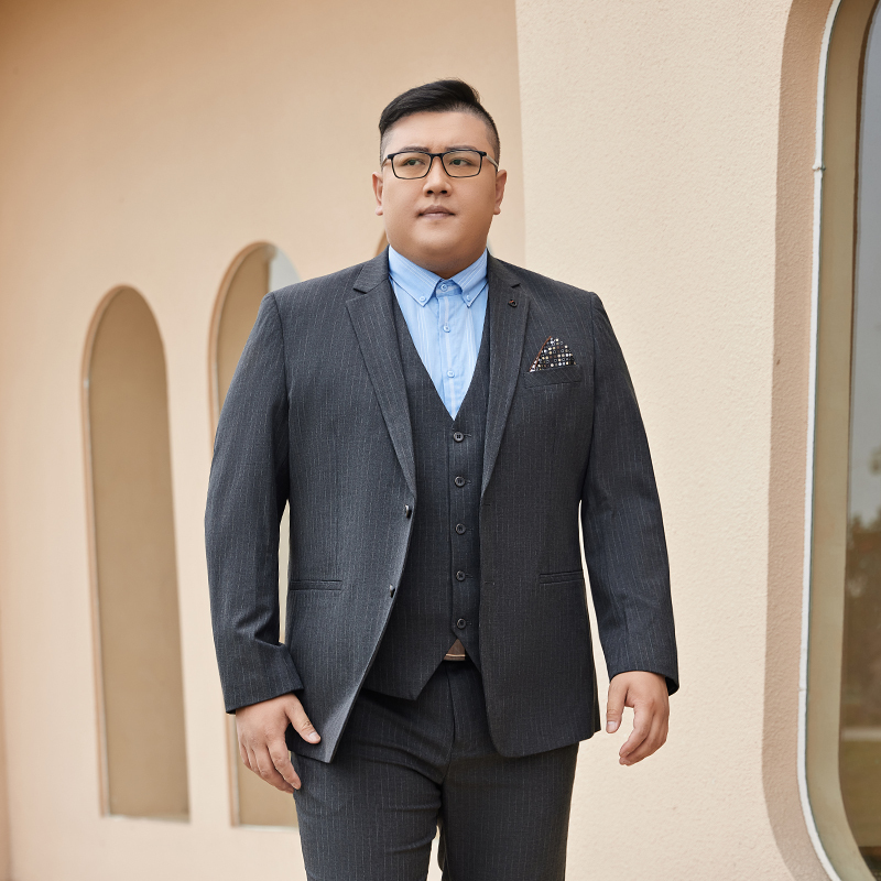 Plus-Size Men's Suit Jacket, Extra Large Size for Overweight Men, Wedding Suit Set, Business Suit with Back Slit and Vertical Stripes