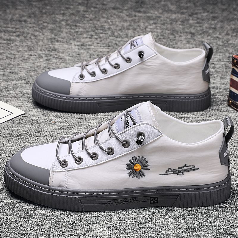 Old Beijing cloth shoes Joker tide shoes 2020 summer new canvas men's shoes Korean fashion casual shoes breathable