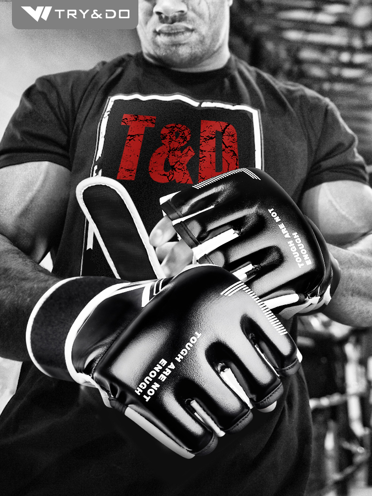 Half-finger boxing gloves Men sanda fighting gloves Adult boxing training MMA boxing gloves sandbag exposed five fingers