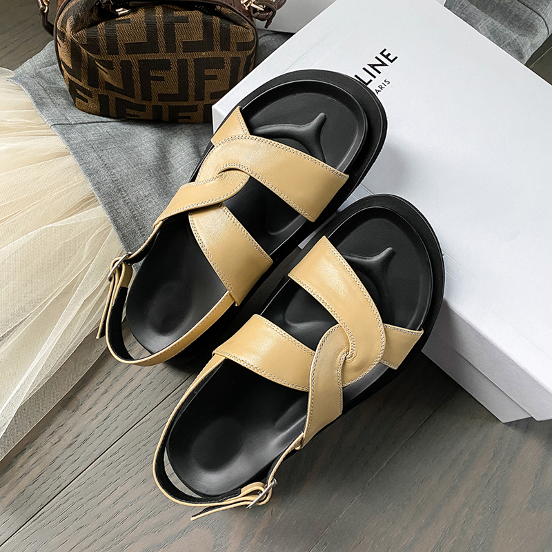 Lin Dao strange shoes woman Xiaping Double 2021 new fragrance leather lily line sports soft sole fashion Roman shoes