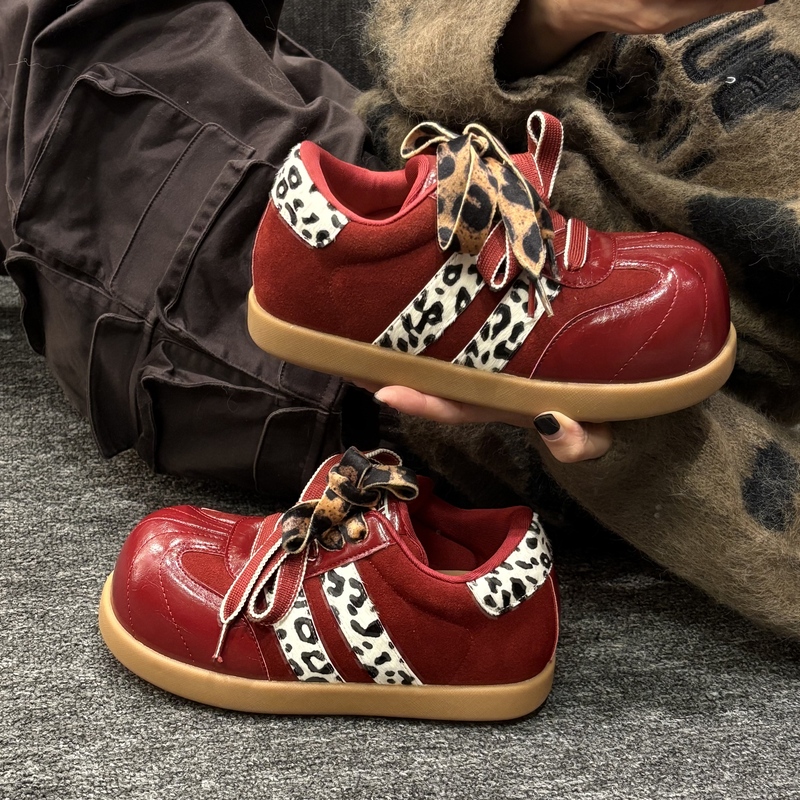 2025 New Autumn Trendy Fashion Height-Increasing Versatile Leopard Print Casual German Training Shoes for Women, Cute and Quirky Sports Loafers