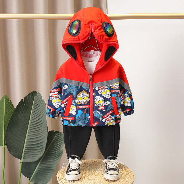 Boys' fleece jacket 2022 new children's spring, autumn and winter clothing season Ultraman jacket baby quilted clothes thick