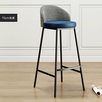 Черная синяя трубка