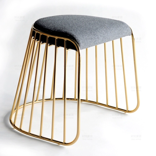 Nordic Bar Stool Bar Wine Стул Красный Золотой Стул Ins Simple Stail Cleam Creative Terrace Make -Up Stool Bar Стул