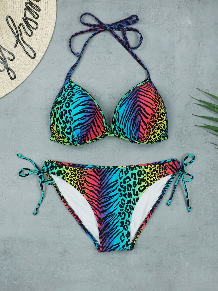 BAO WEN Gradual Lacing Three Point Style Two-piece Triangle Sexy America and America Big breasted bikini swimsuit new bikini