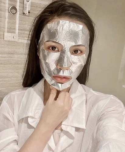 Estee Lauder Estee Lauder Little Brown Bottle Iron Iron Man Mask 4 таблетки