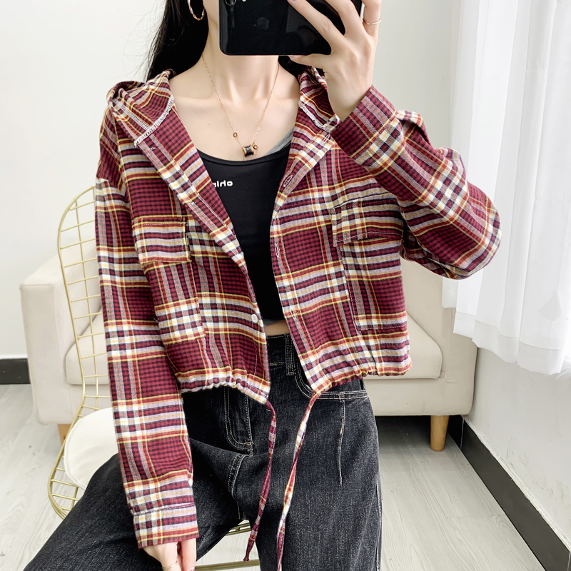 Plaid shirt woman hat 2021 spring autumn new Korean version loose 100 hitch student blouse long sleeve short jacket tide