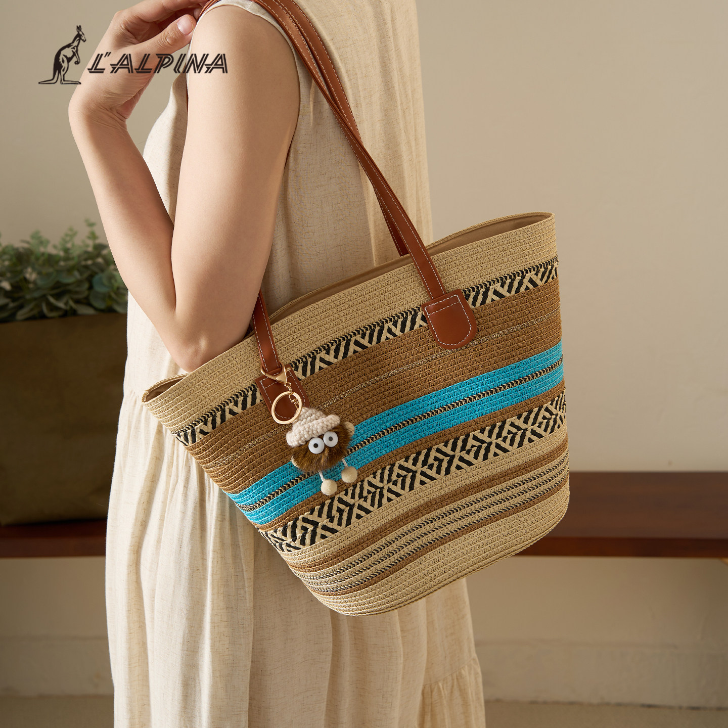 LALPINA 2026 New Bohemian Ethnic Beach Vacation Straw Bag Hand-Woven Wicker Bag for Women - Thumbnail 4