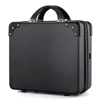 Классический пластиковый набор материалов