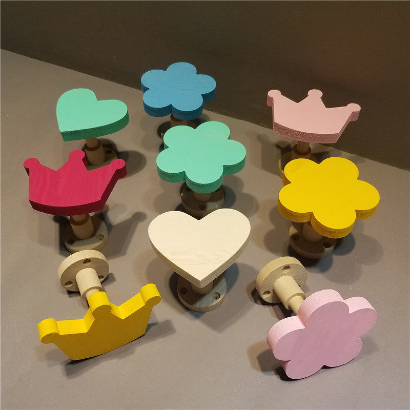 Children's Clothing Shop Hooks Upper Wall Hanging Clothes Hook Clothing Clothes Hanger Hooks Crown Loving Single Hook Women's Clothing Racks