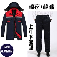 Красные и синие и синие неэлементы и хлопчатобумажные штаны