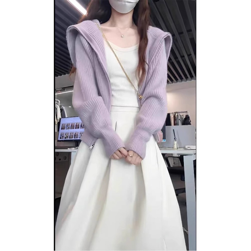 2026 Early Spring Matching Set: Fashionable Petite Age-Reducing College Style Sweater Jacket and Skirt Two-Piece Set