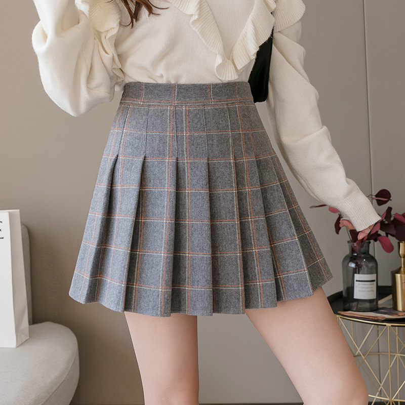 High waist hair? Grid pleated skirt female autumn/winter skirt a word thin autumn black skirt size fat mm