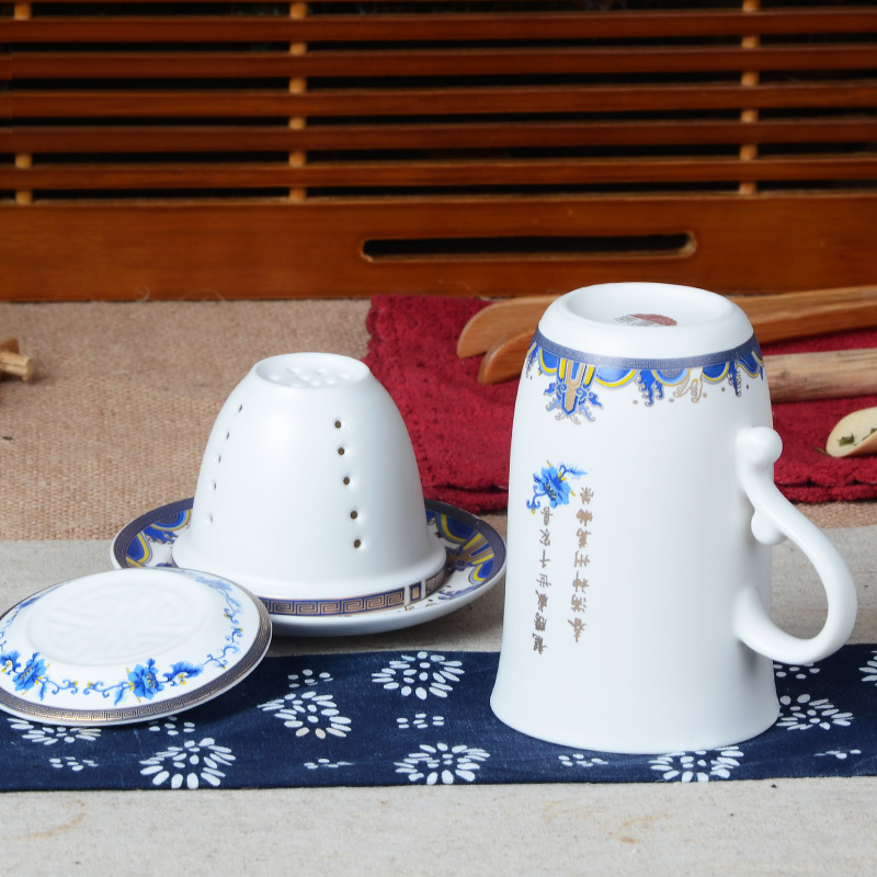 Xiang feng ceramic cups with cover filter glass tea cup office with blue and white porcelain tea set