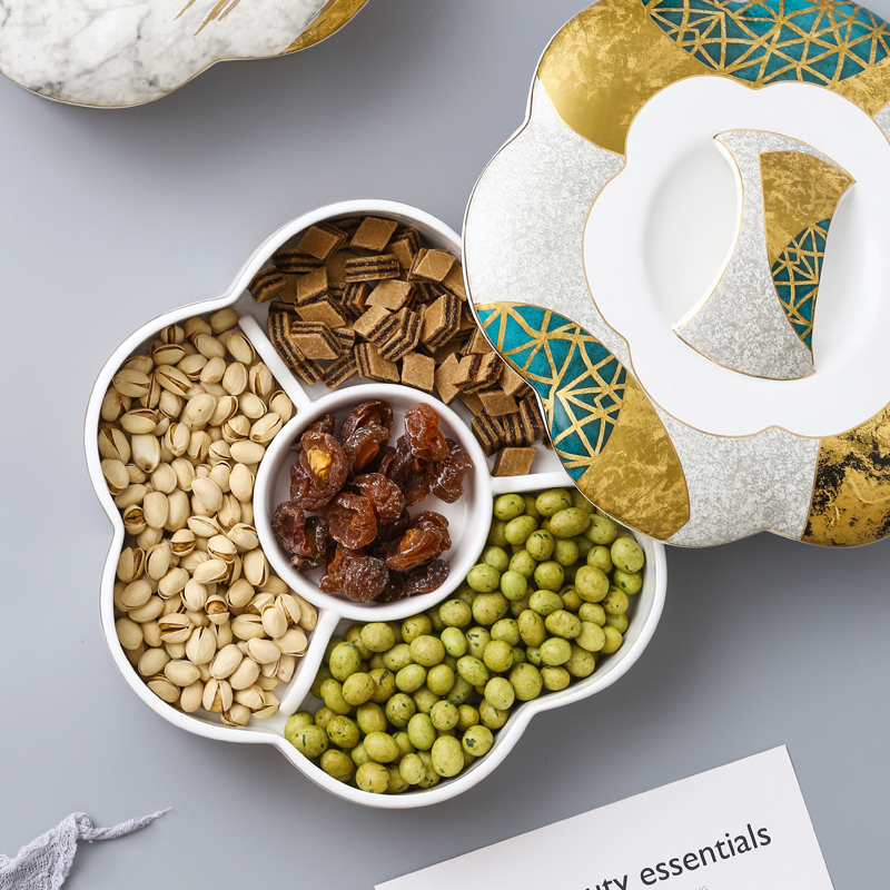 Light luxury modern fruit plate home living room tea table snacks candy plate dried fruit storage box ceramic compartment with lid