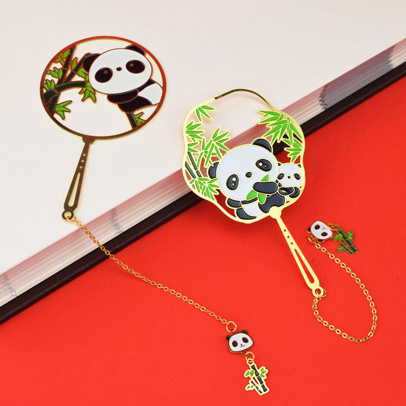 Metal hollow group fan panda bookmark cultural creativity Chinese characteristics gifts abroad send small gifts to foreigners