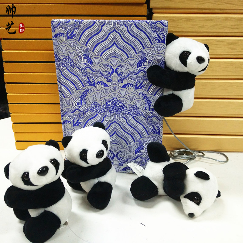 Handsome Panda Clip Foreign Affair Meetings Small Gifts with Chinese Characteristics Traditional Students Studying Abroad Accompanying Gifts
