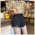 Lớn mã Xuân Thu 2020 mới màu đen eo cao chương mỏng lỗ viền mép len denim quần short nữ chị béo quần nóng rộng chân 