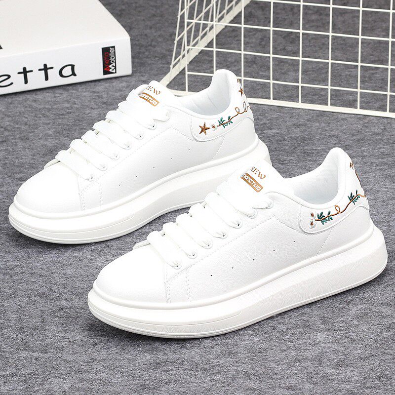 Hong Kong tide brand men's shoes 2022 new small white shoes heightened thick bottom casual sports shoes couples shoes trend