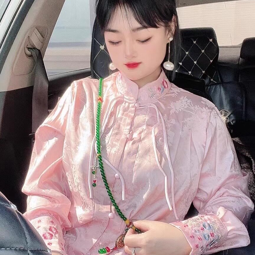 洋葱国风大码女装的LOGO