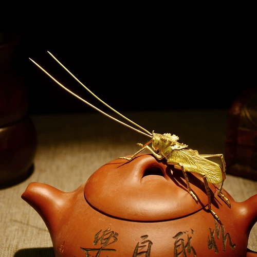 Чистая медная трава чай PET Pure Медные листья дерева и кузнечик чай набор