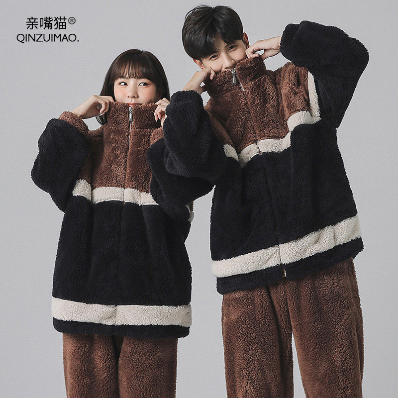 Kiss Cat Flannel Velvet Lovers Pyjamas Woman Autumn/Winter Thickened Warm Coral Suede Splice Suit Home Dress can be worn outside