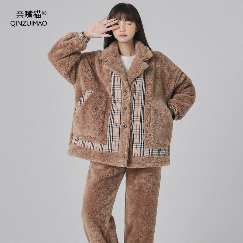 Kiss-Mouth Cat Flannel Sleepwear Lady Autumn Winter Style Korean version plus velvet Thickened Coral Fleece can be worn outside the home Suits Suit