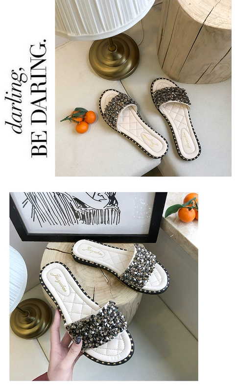 Dép lưới đỏ nữ mùa hè 2020 từ mới phẳng phẳng sandal rhinestone Phiên bản Hàn Quốc của giày đi biển hoang dã - Dép