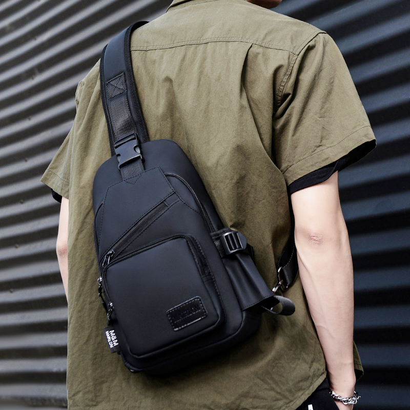 Chest Bag Men's Crossbody Bag 2026 New Fashion Casual Large Capacity Waterproof Travel Shoulder Bag Small Backpack for Men