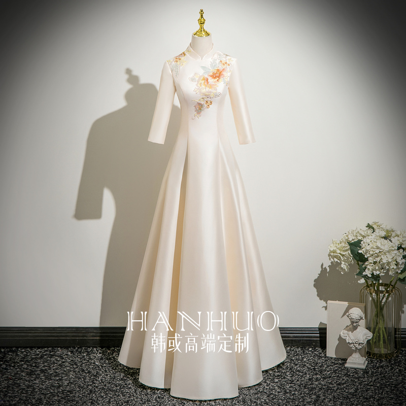 French Satin Champagne-Colored Dress 2026 New Mid-Length Sleeve Choir Host Performance Dress Autumn French Satin Champagne-Colored Dress 2026 New Mid-Length Sleeve Choir Host Performance Dress Autumn
