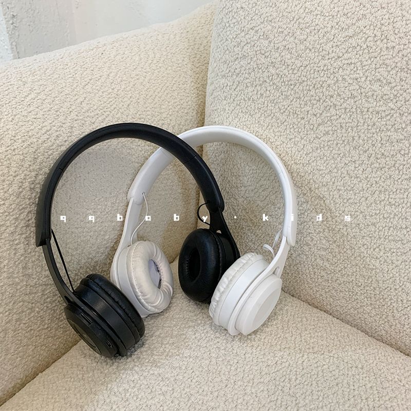 High-Quality Photo Props for Selfies with Headphones, Trendy Korean Style Accessories for a Sophisticated Look