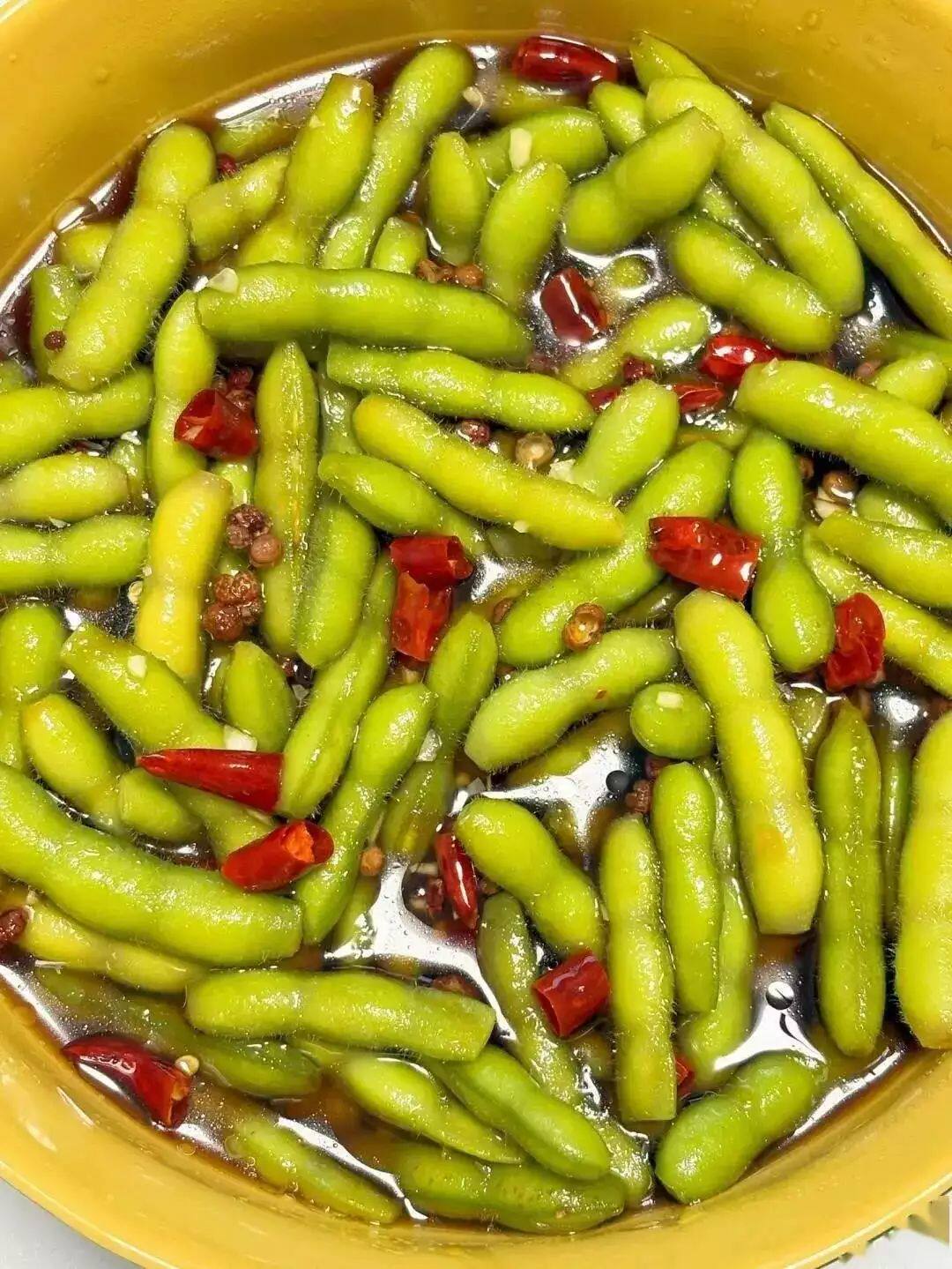 煮毛豆的秘密:入味翠绿有诀窍