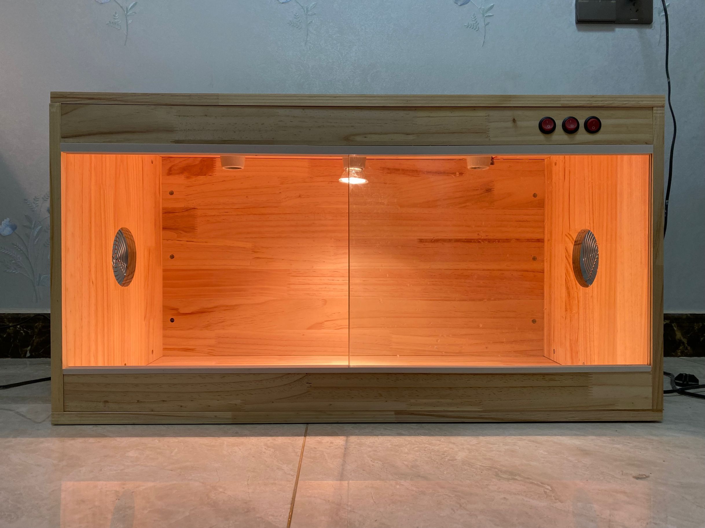 Reptile box hedgehog horned frog crawling pet box raising wooden box lizard snake spider gecko rutin chicken turtle tortoise incubator