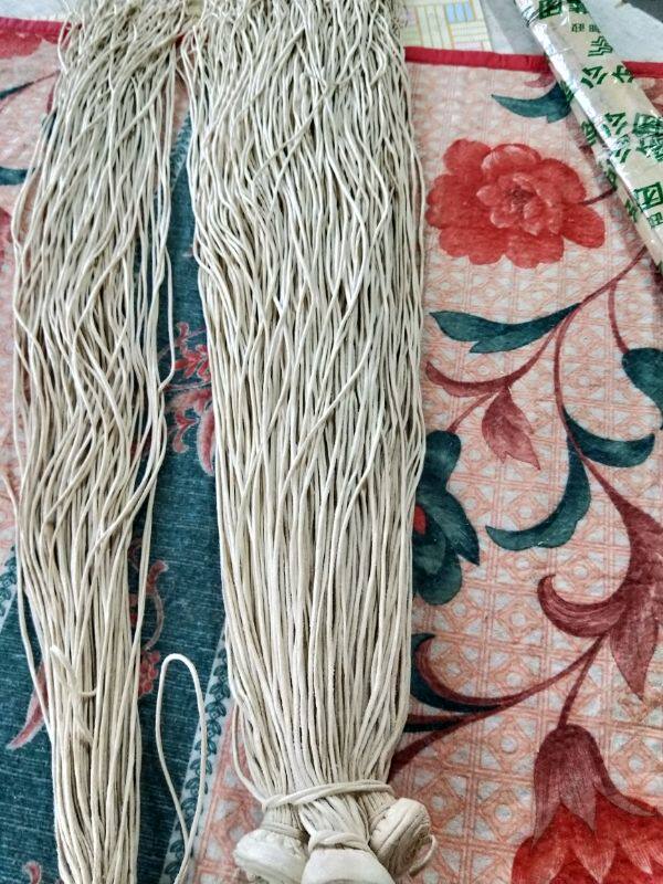 Cowhide whip, whistle, whip, carriage whip, whip, a little strong and durable