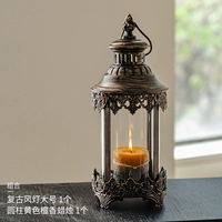 Большой фонарь в античном стиле + цилиндрическая желтая свеча из сандалового дерева.