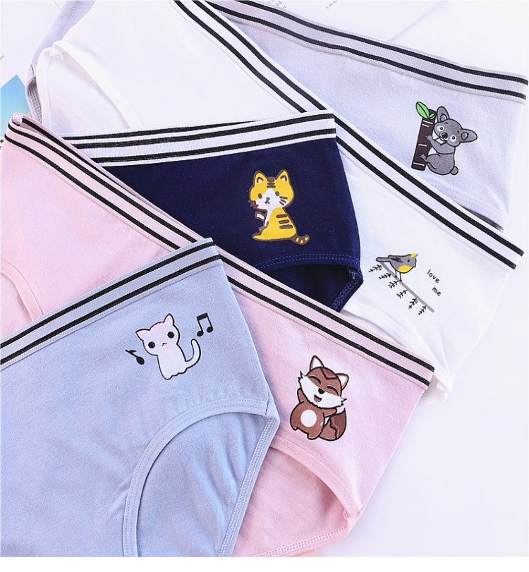 Dễ thương thoáng khí quần lót nữ tập tin 100% cotton liền mạch kháng khuẩn eo tam giác quần cô gái bán buôn lộ quần lót