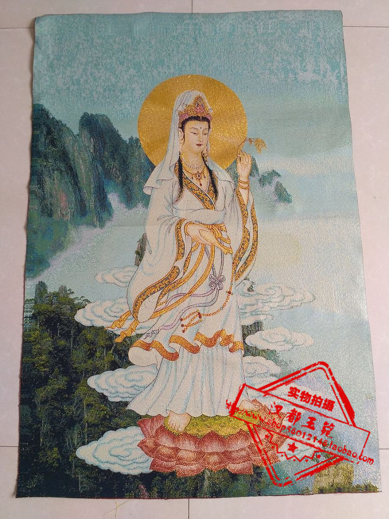  Tang Card Embroidered Figure Portrait Brocade Silk Embroidered Golden Silk Embroidery Ruyi Guanyin Bodhisattva Statue