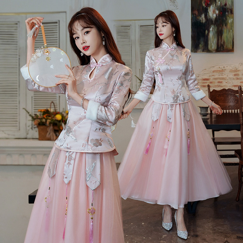 Chinese Pink Bridesmaids 2022 new Summer Chinese Wind Sisters warm and thick long sleeves wedding evening dress